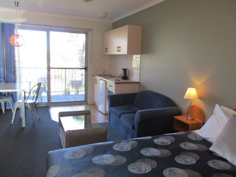 South Seas Motel - Dalby Accommodation 11