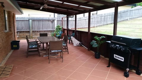 Twin Palms Holiday House At Lighthouse - Dalby Accommodation 4