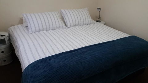 Twin Palms Holiday House At Lighthouse - Dalby Accommodation 7