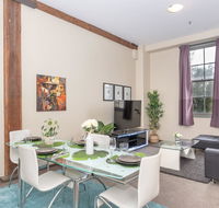 Classic 2 BR Apt in Pyrmont - Dalby Accommodation