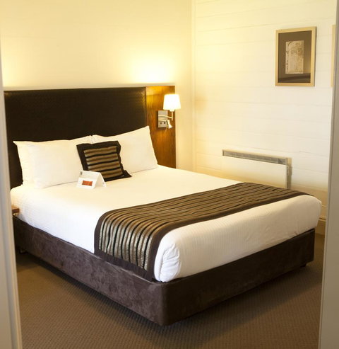Q Station - Dalby Accommodation 3