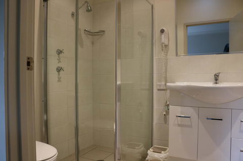 Beaches Apartments Merimbula - Dalby Accommodation 18