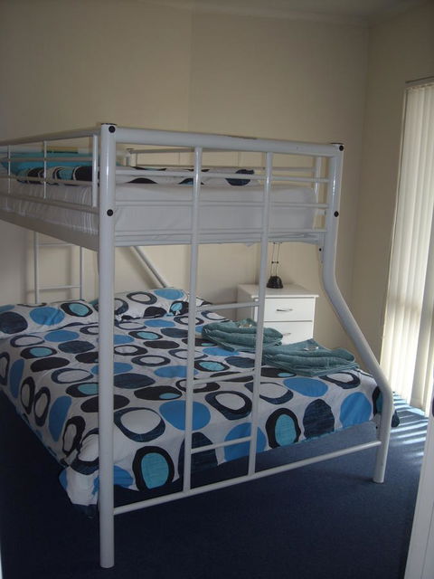 Beaches Apartments Merimbula - Dalby Accommodation 8
