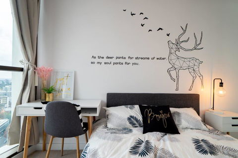 Two Bedroom Darling Harbour Apt Chinatown CBD UTS - Dalby Accommodation 40