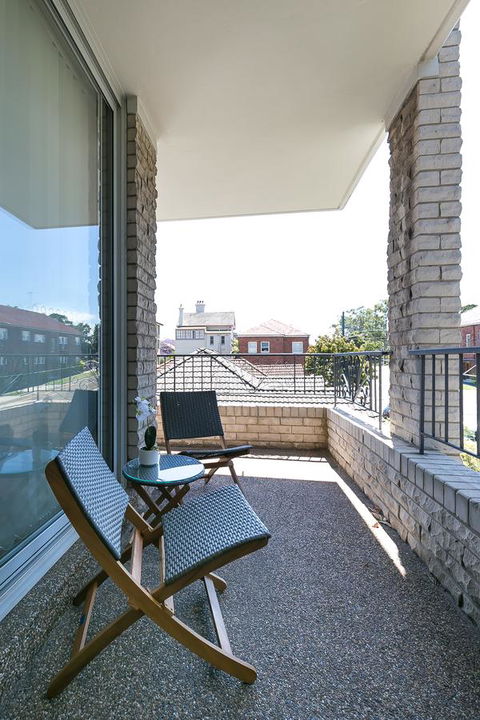 Stay In The Heart Of Randwick With Style - Dalby Accommodation 5