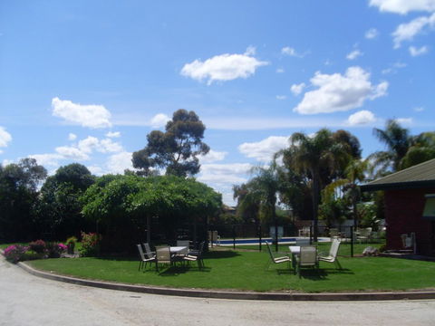 Federation Motel Resort - Corowa - Dalby Accommodation 43