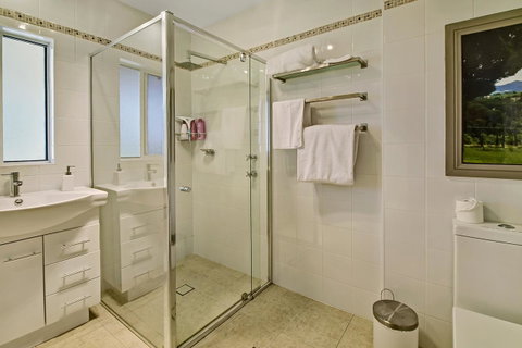 Bundanoon Lodge - Dalby Accommodation 40