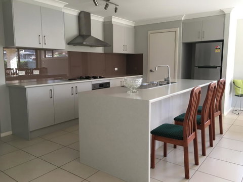 Sydney Amazing Holiday Home Bridal BnB - Dalby Accommodation 29
