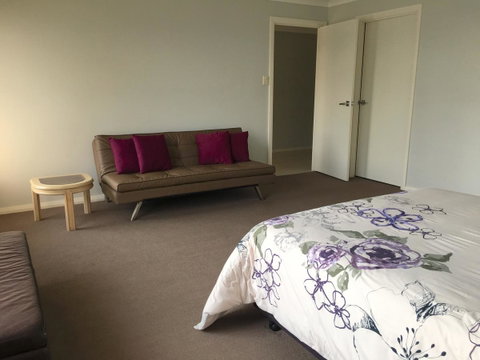 Sydney Amazing Holiday Home Bridal BnB - Dalby Accommodation 16