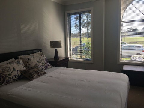 Sydney Amazing Holiday Home Bridal BnB - Dalby Accommodation 6