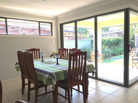Sydney Amazing Holiday Home Bridal BnB - Dalby Accommodation 2