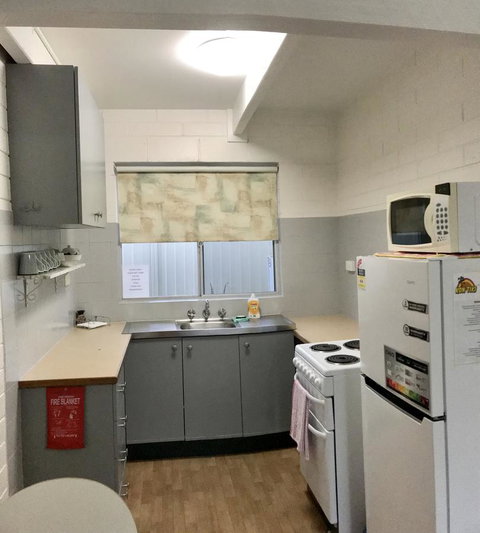 Kon Tiki Apartments - Dalby Accommodation 12