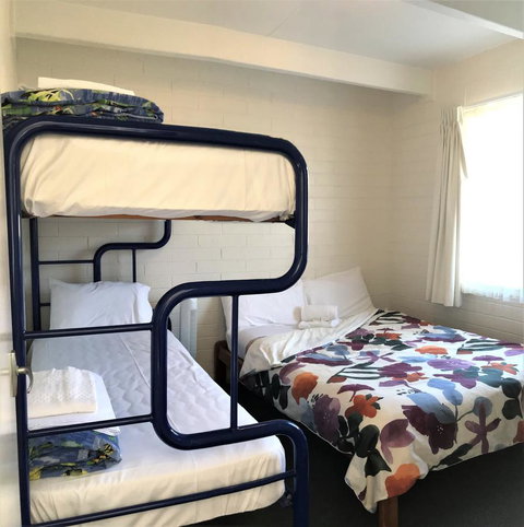 Kon Tiki Apartments - Dalby Accommodation 27