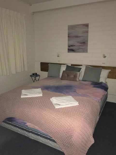 Kon Tiki Apartments - Dalby Accommodation 18