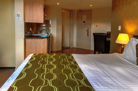 Seasons Darling Harbour - Dalby Accommodation 32