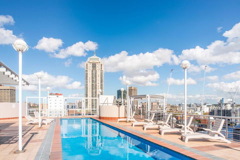 Seasons Darling Harbour - Dalby Accommodation 1
