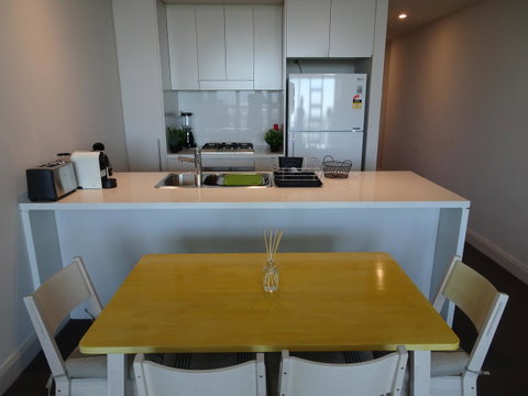 Sydney Olympic Park Apartment - Dalby Accommodation 0