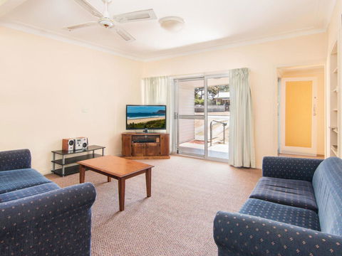 11 Peel Street - Dalby Accommodation 6