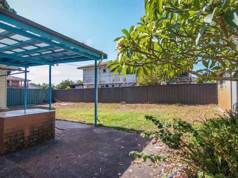 11 Peel Street - Dalby Accommodation 3