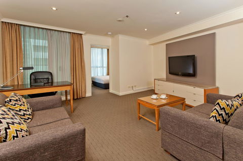Rydges Darling Square Apartment Hotel - Dalby Accommodation 2