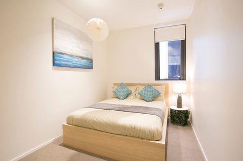 Newly Settled Three Bedrooms Apartment In CBD - Dalby Accommodation 12