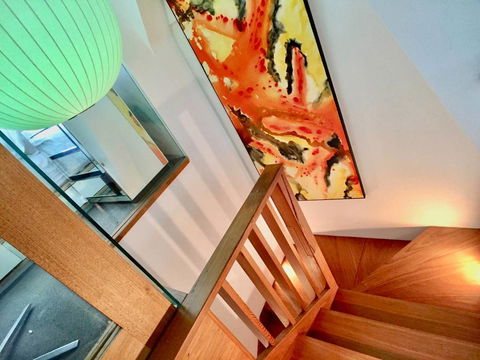 3 Storey Home Close Walk To Fox Studios SCG & City - Dalby Accommodation 21