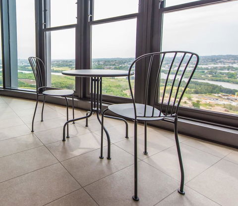 180Â° Water View Three Bedroom (wooden Furniture) - Dalby Accommodation 11