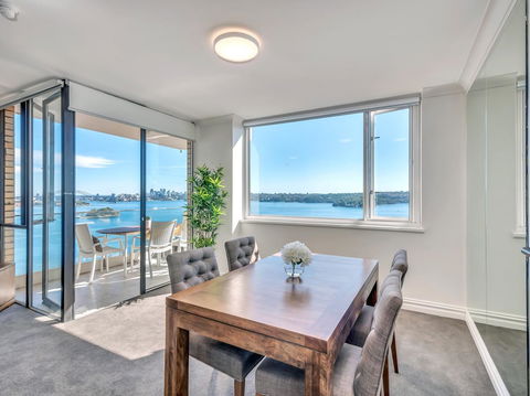 Panoramic Harbour Views And Unbeatable Comfort - Dalby Accommodation 6