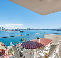 Panoramic harbour views and unbeatable comfort - Dalby Accommodation