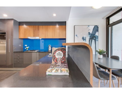 Walk To The Convention Centre, Casino, City - Dalby Accommodation 12