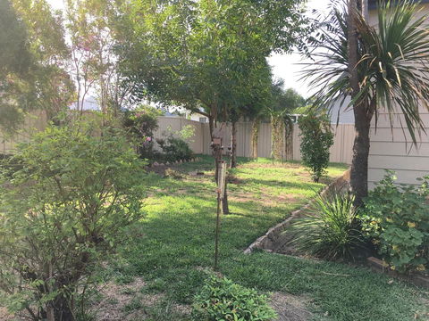 Caledonia Cottage - Dalby Accommodation 27