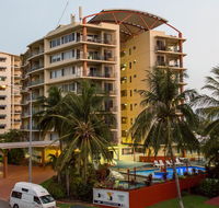 Cullen Bay Resorts - Dalby Accommodation