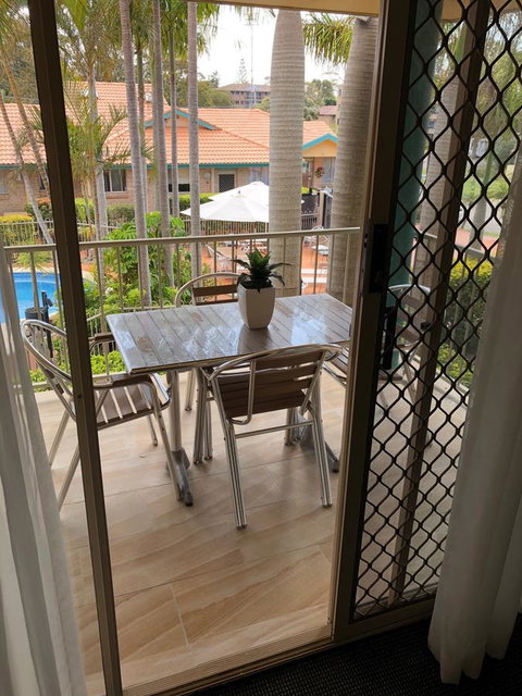 Beaches Serviced Apartments - Dalby Accommodation 20