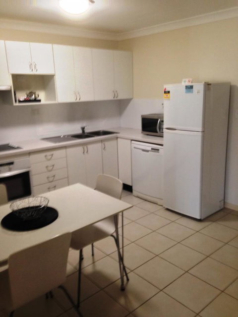 Beaches Serviced Apartments - Dalby Accommodation 34