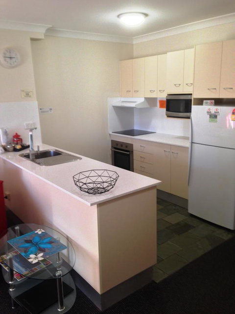 Beaches Serviced Apartments - Dalby Accommodation 38