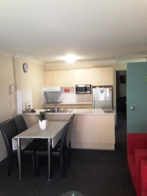 Beaches Serviced Apartments - Dalby Accommodation 37