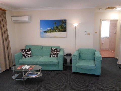 Beaches Serviced Apartments - Dalby Accommodation 25