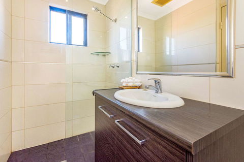 Quality Hotel Darwin Airport - Dalby Accommodation 20