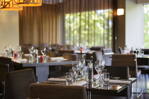 Novotel Canberra - Dalby Accommodation 12