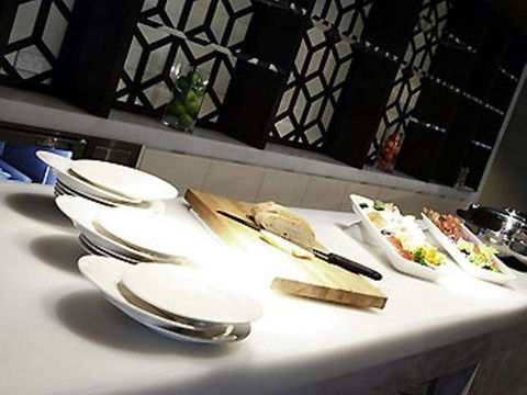 Novotel Canberra - Dalby Accommodation 30