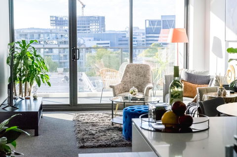Highgate Executive Apartment City Walk Canberra - Dalby Accommodation 14