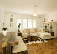 Bondi Beachside Apartment - Dalby Accommodation