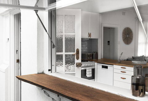 Bondi Surf Cottage - Dalby Accommodation 1