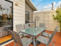 Book Sunset Strip Accommodation Vacations Dalby Accommodation Dalby Accommodation