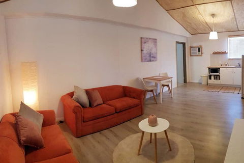 Bonsai B&B Stay - Dalby Accommodation 3
