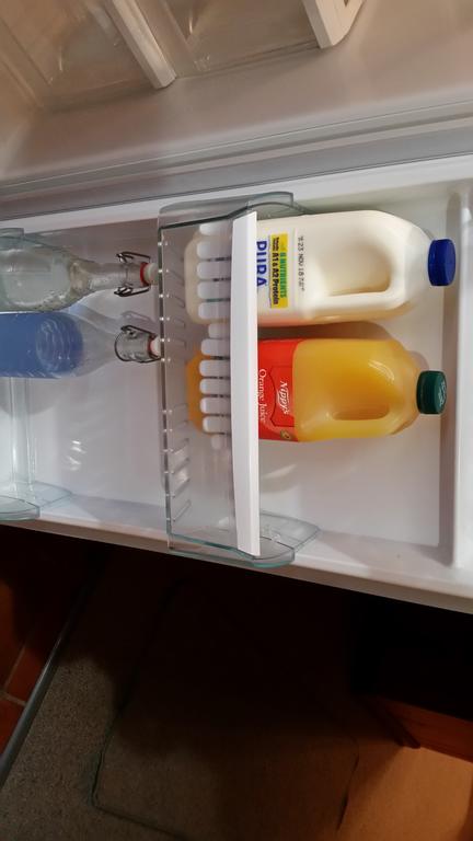 Bott's Beach Retreat - Dalby Accommodation 3