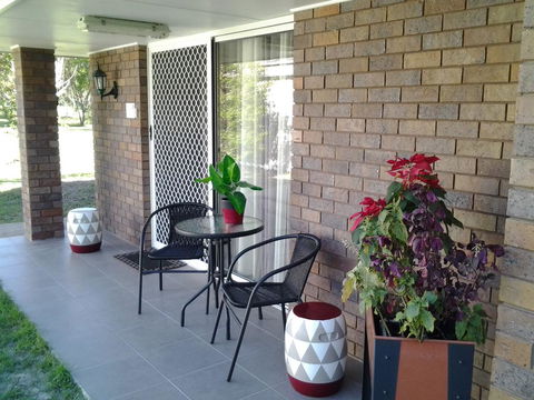 Bottlebrush B & B - Dalby Accommodation 1