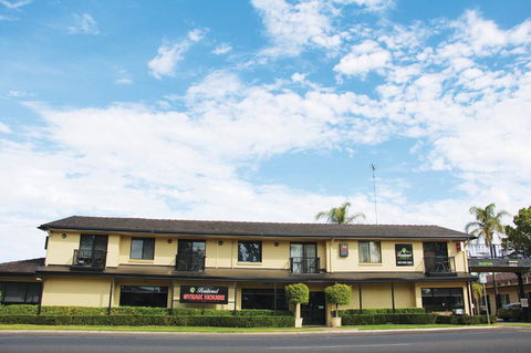 Boulevard Motor Inn - Dalby Accommodation 0