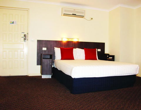 Boulevard Motor Inn - Dalby Accommodation 2