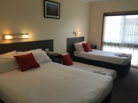 Boulevard Motor Inn - Dalby Accommodation 3